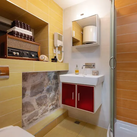 Apartamento Vauquer Split